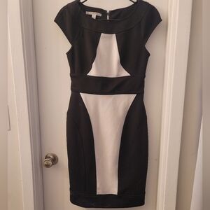 Elegant Black and White Dress Size 4